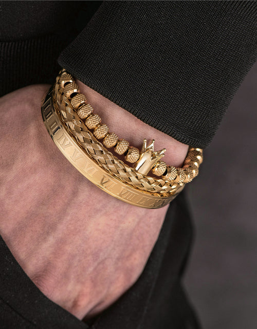 Load image into Gallery viewer, Royal Crown Charm Bracelet